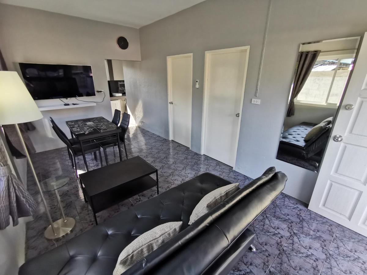 Karon Studio Apartment Zewnętrze zdjęcie